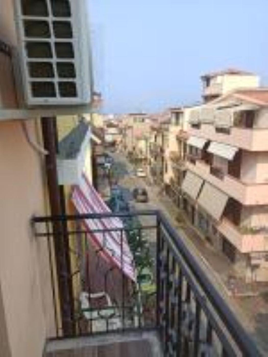 Omnia Bed & Breakfast *